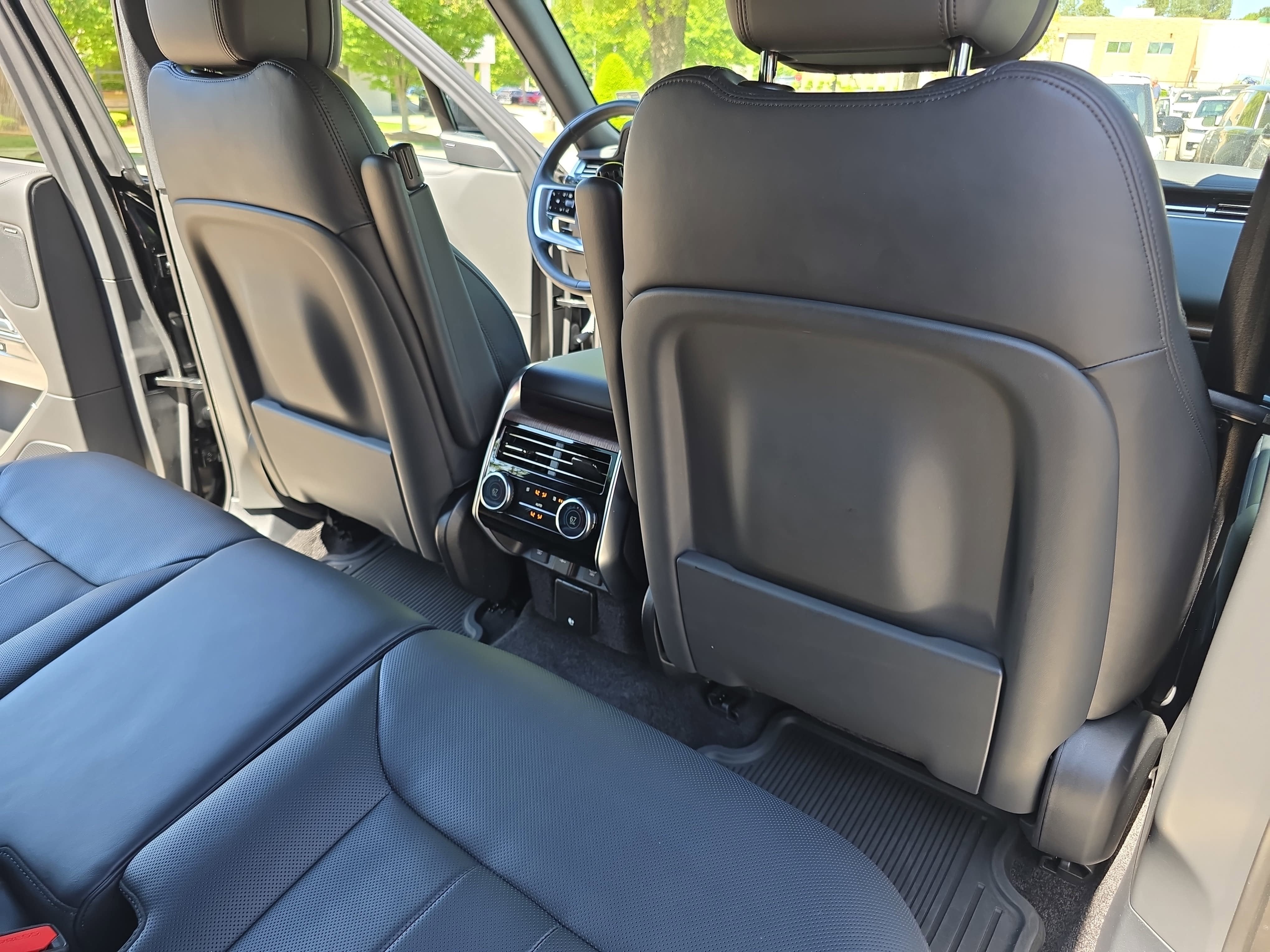 2024 Land Rover Range Rover SE