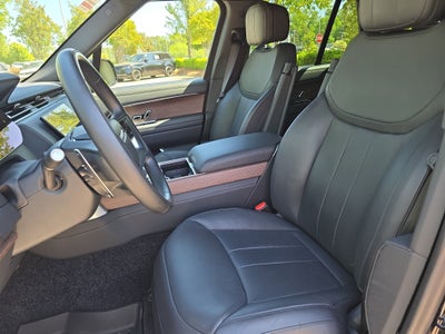 2024 Land Rover Range Rover SE