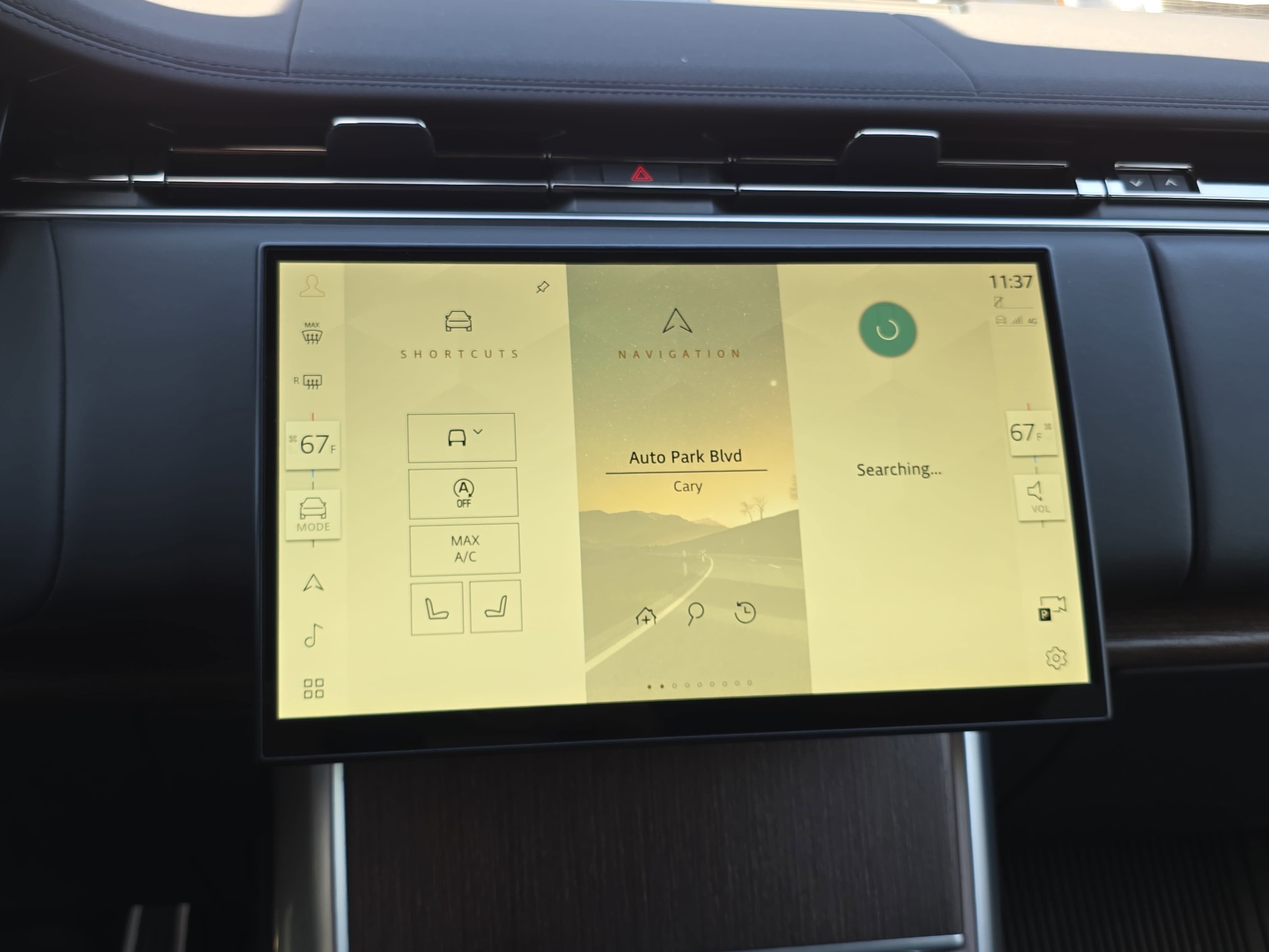 2024 Land Rover Range Rover SE