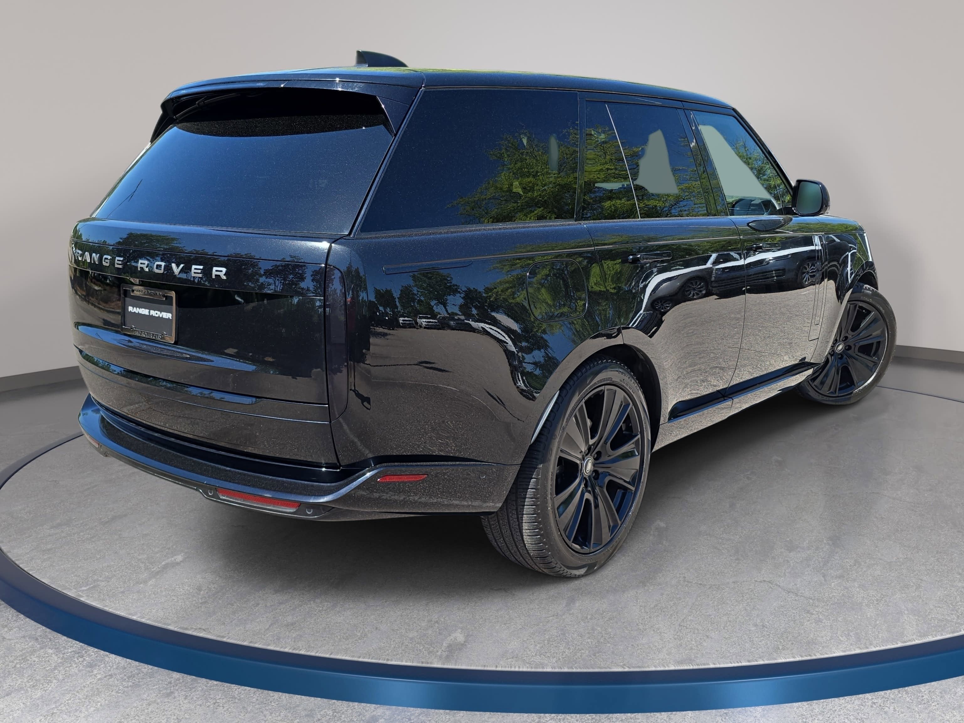 2024 Land Rover Range Rover SE