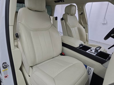 2023 Land Rover Range Rover SE