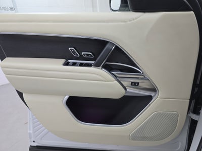 2023 Land Rover Range Rover SE