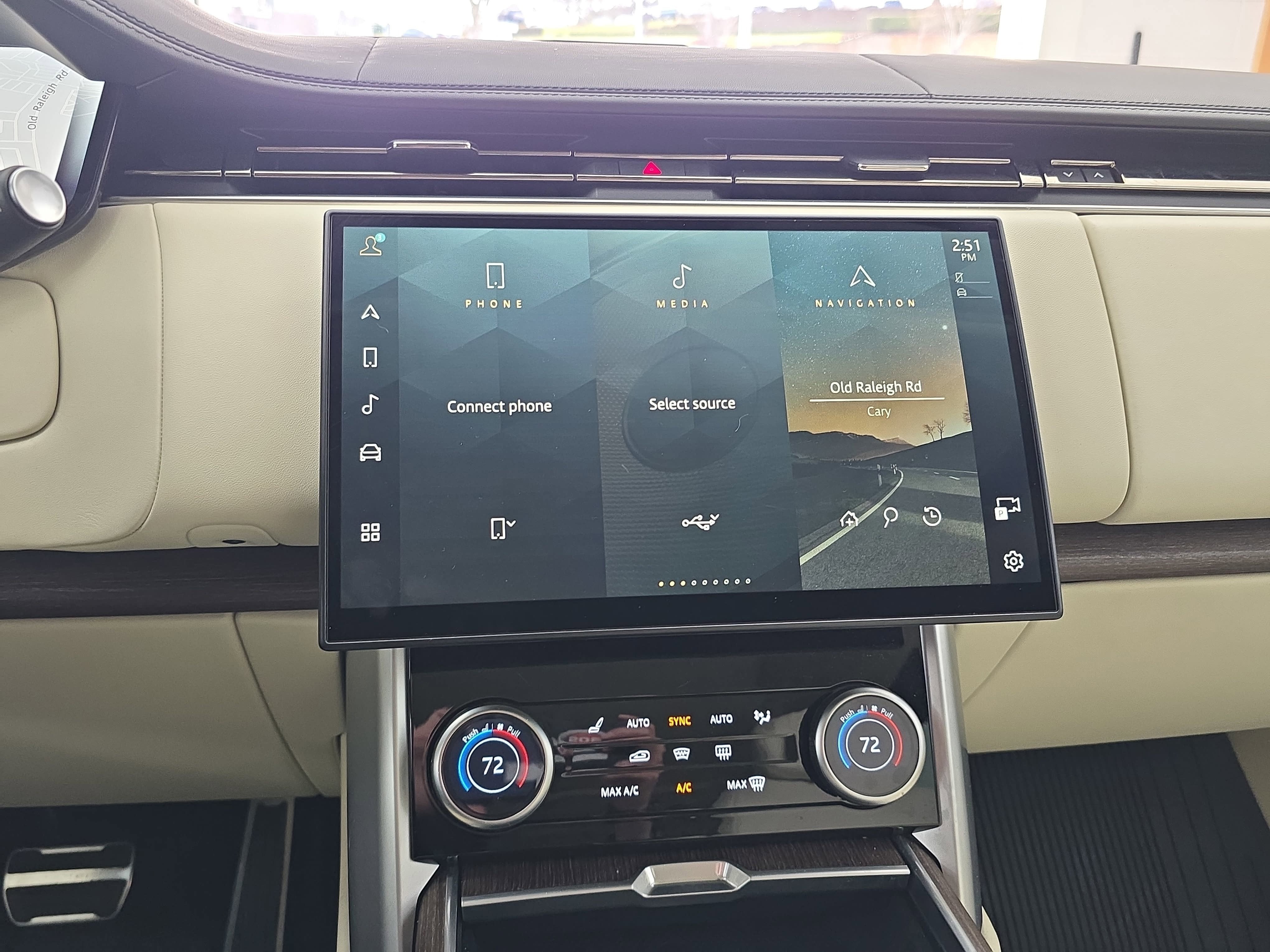 2023 Land Rover Range Rover SE