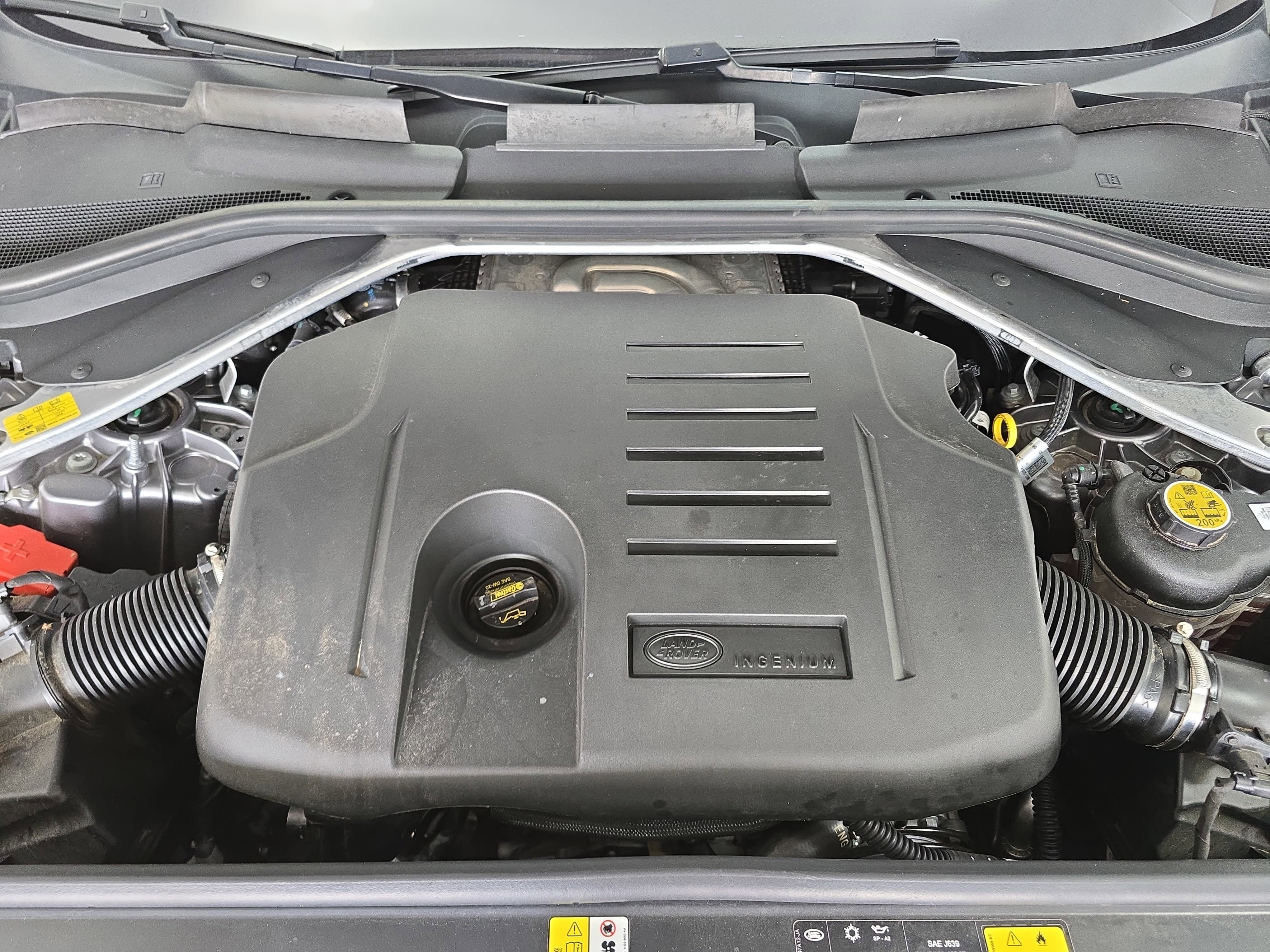 2023 Land Rover Range Rover SE