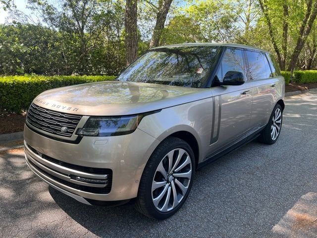 2023 Land Rover Range Rover SE