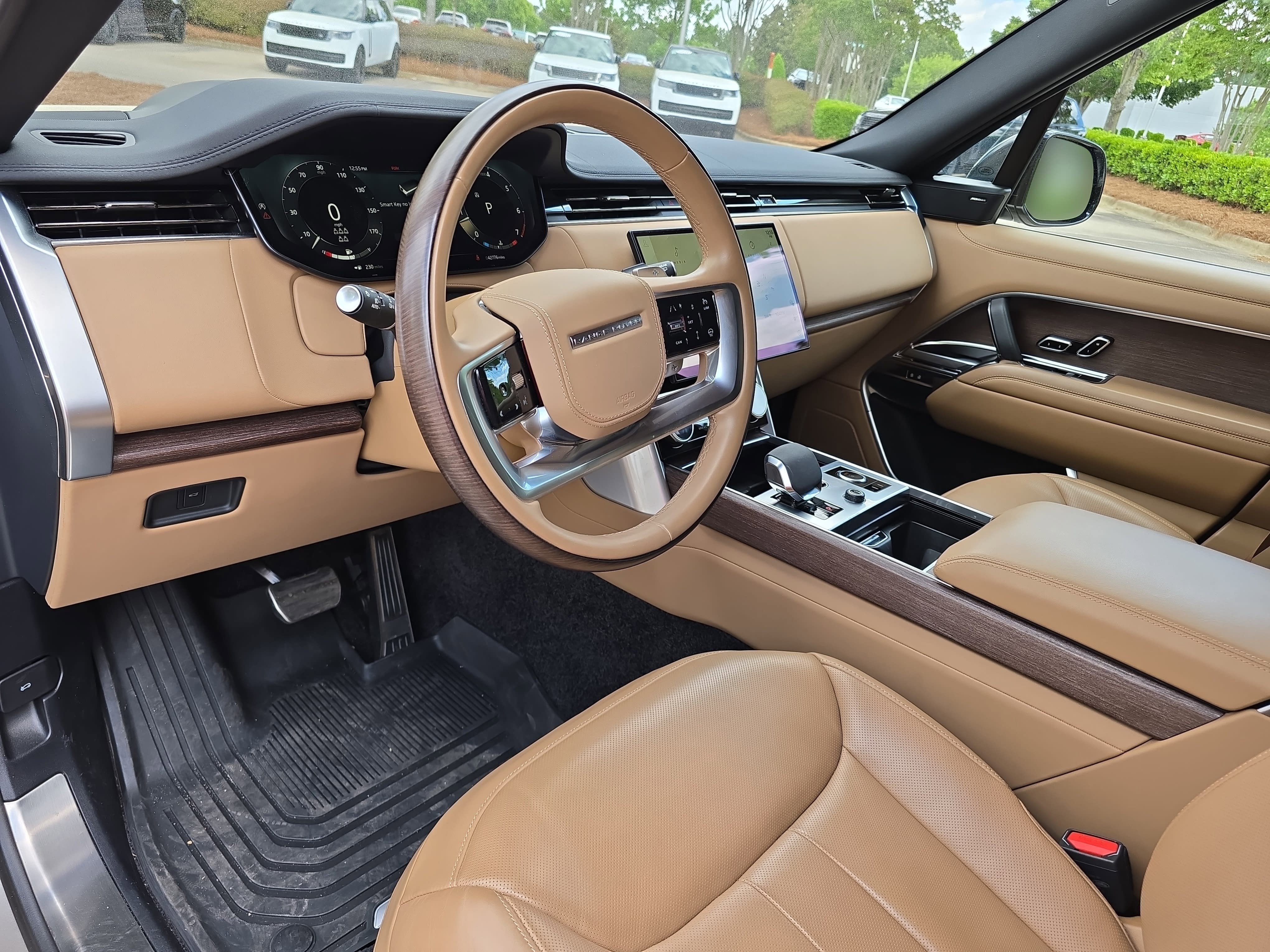2023 Land Rover Range Rover SE