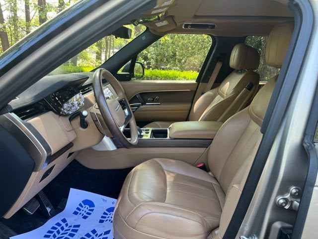 2023 Land Rover Range Rover SE