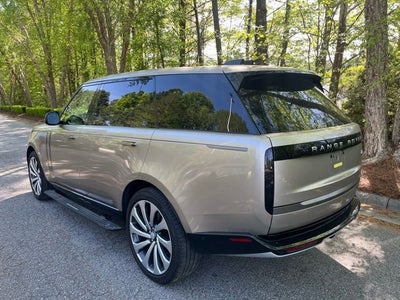 2023 Land Rover Range Rover SE