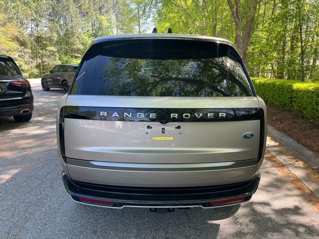 2023 Land Rover Range Rover SE