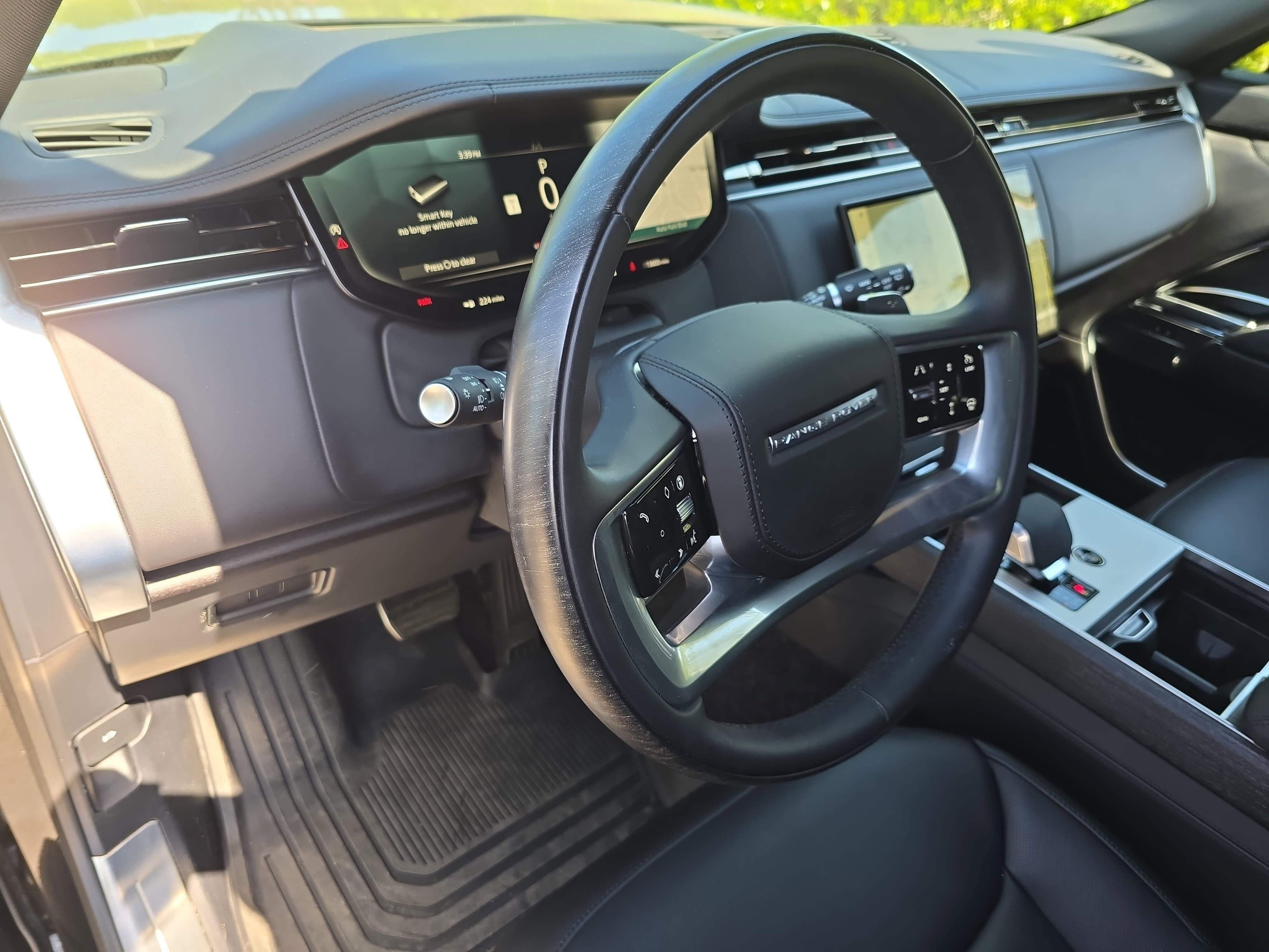 2025 Land Rover Range Rover SE