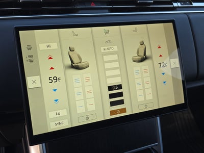 2025 Land Rover Range Rover SE