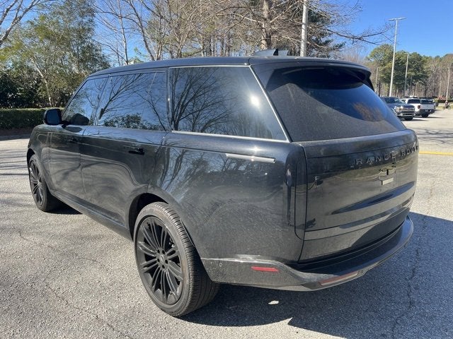 2025 Land Rover Range Rover SE