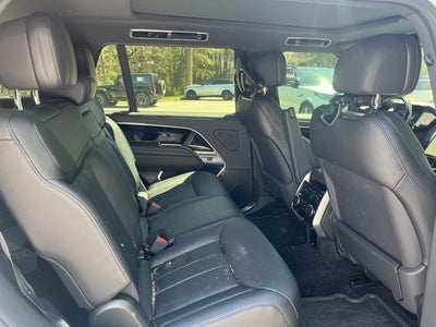 2026 Land Rover Range Rover SE