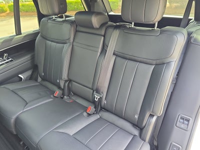 2026 Land Rover Range Rover SE