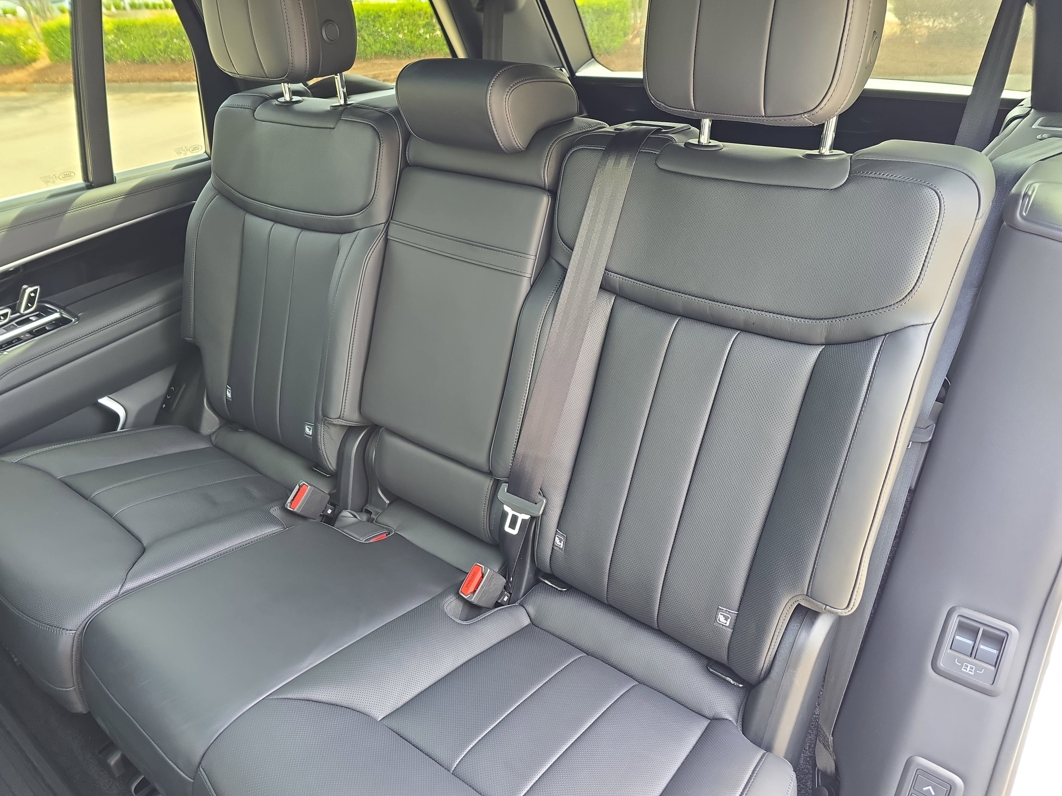 2026 Land Rover Range Rover SE