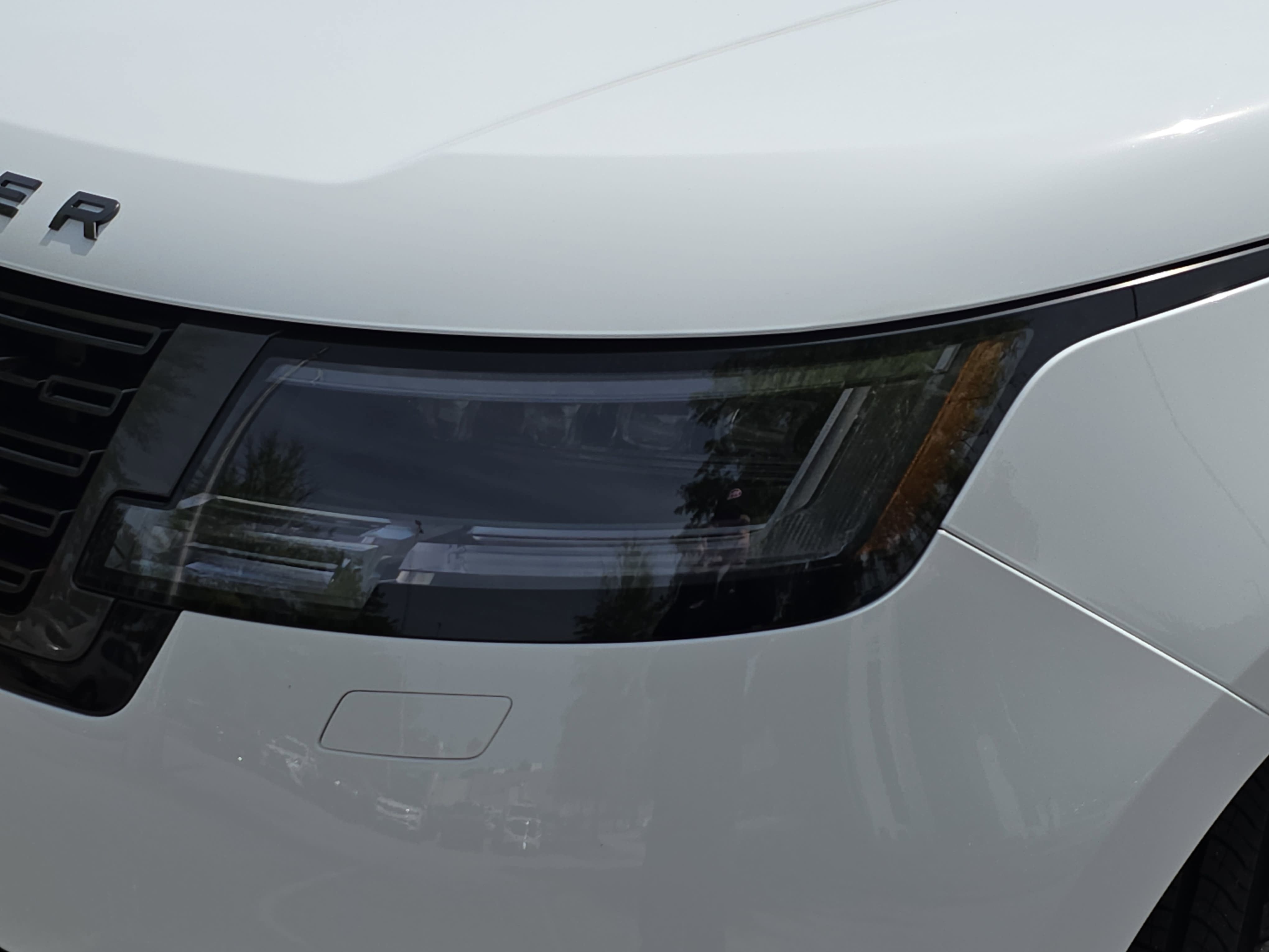 2026 Land Rover Range Rover SE
