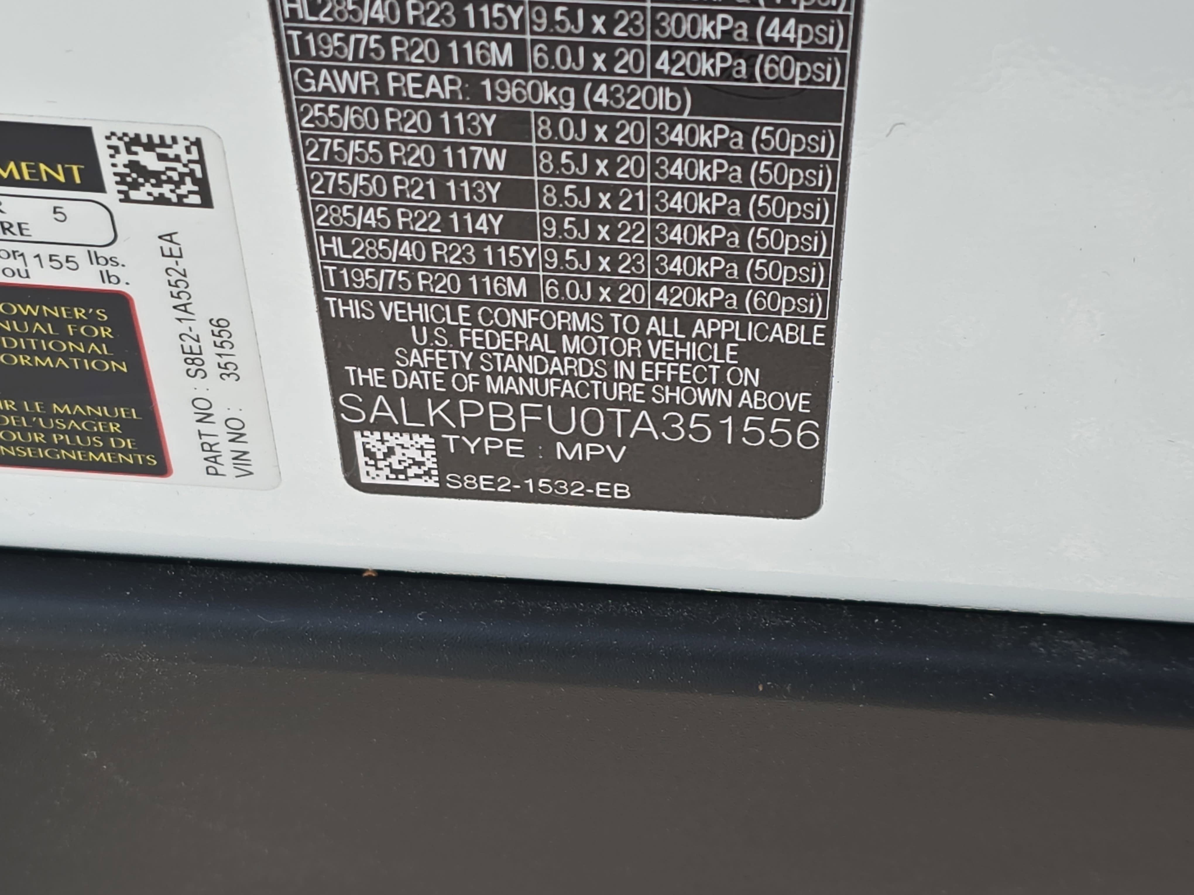 2026 Land Rover Range Rover SE