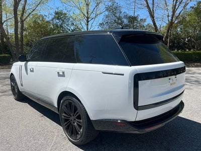 2026 Land Rover Range Rover SE