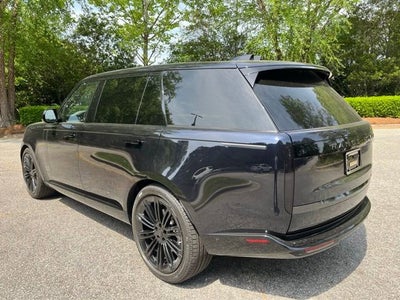 2026 Land Rover Range Rover SE