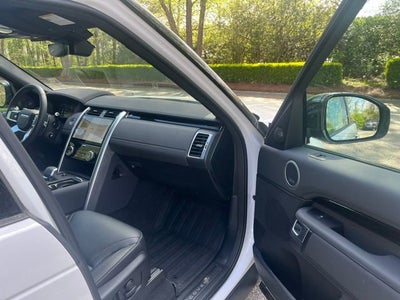 2025 Land Rover Discovery S