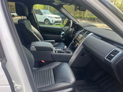 2025 Land Rover Discovery S