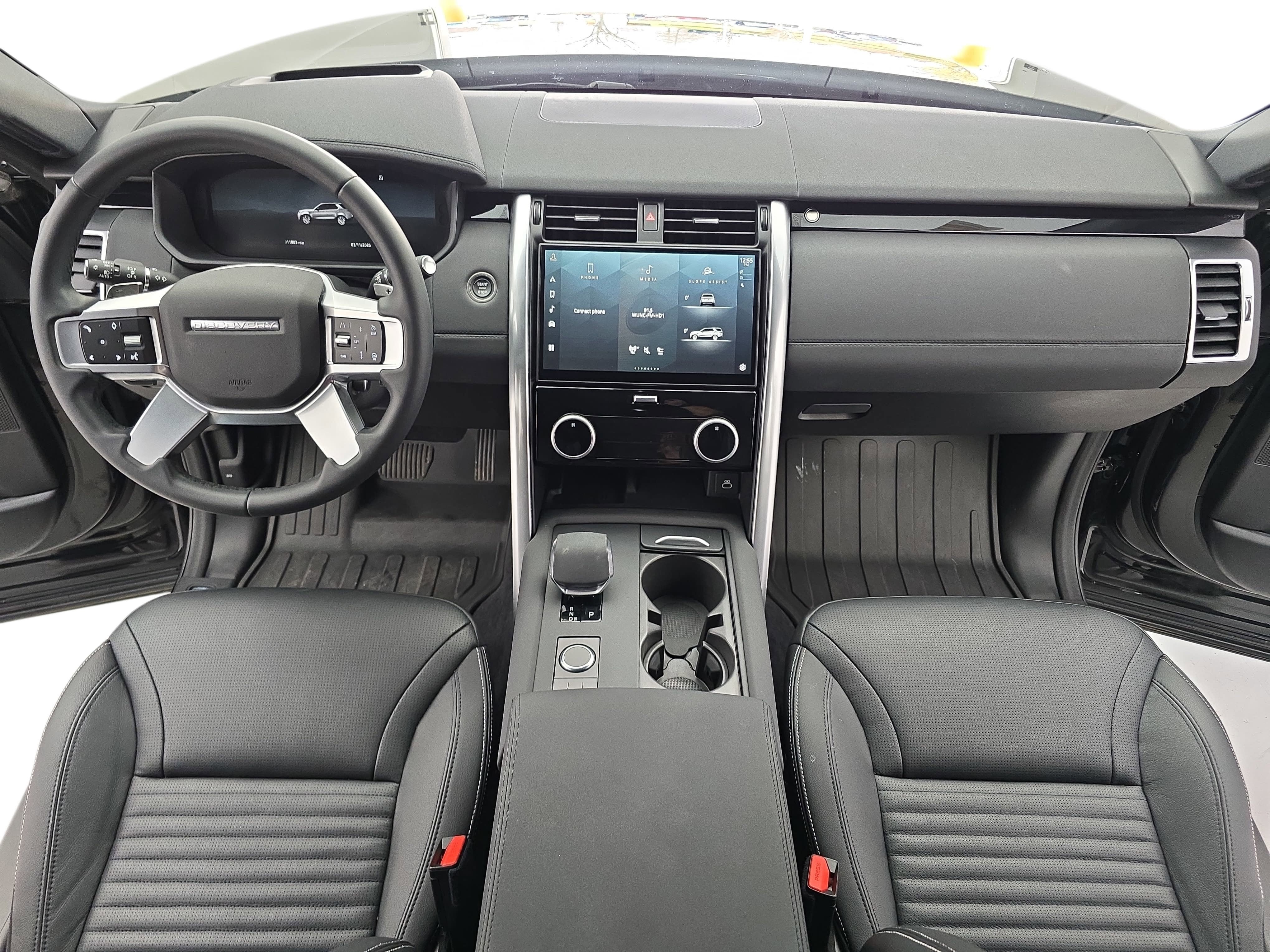 2025 Land Rover Discovery S