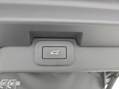 2025 Land Rover Discovery Dynamic SE