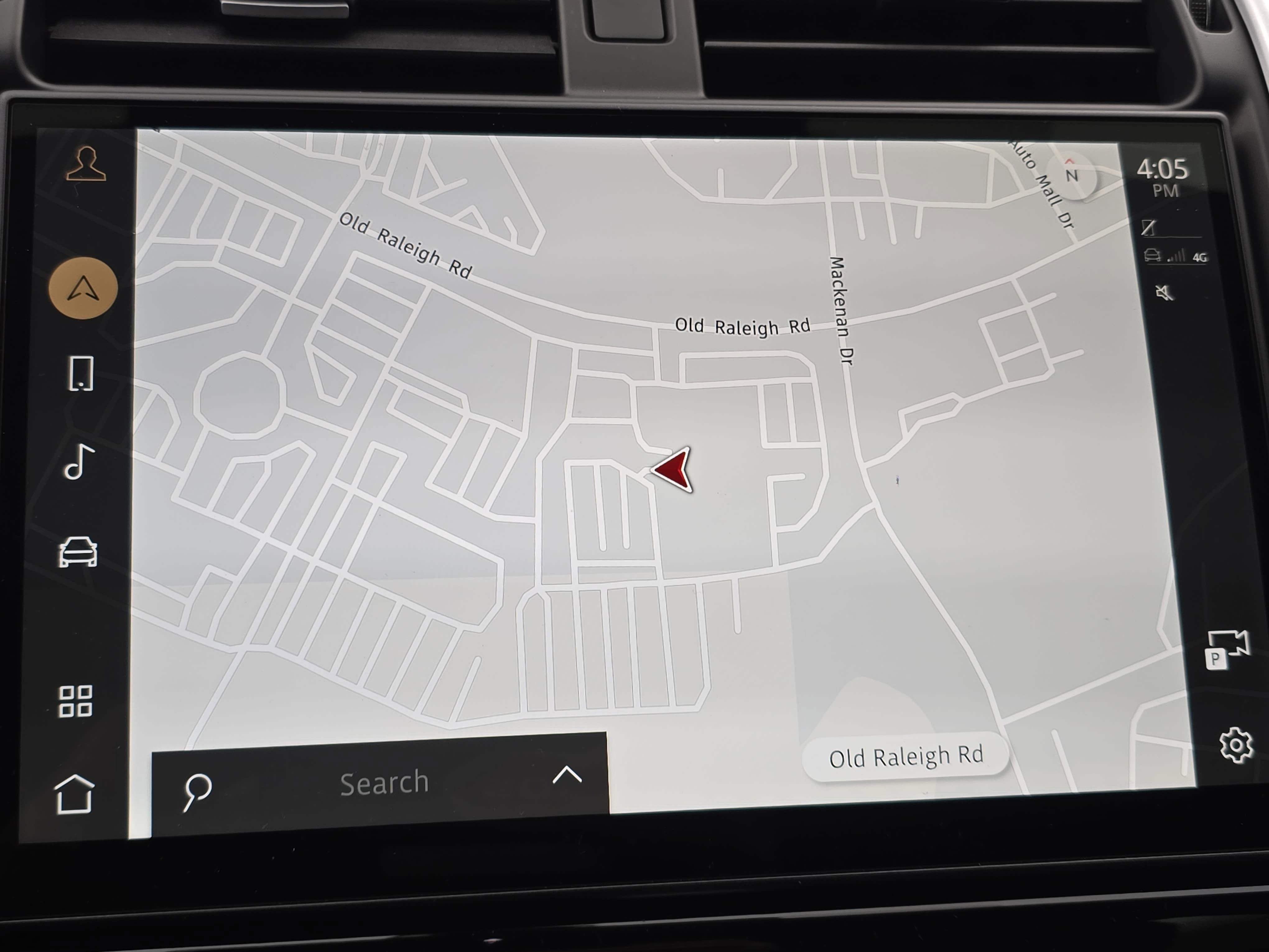 2025 Land Rover Discovery Dynamic SE