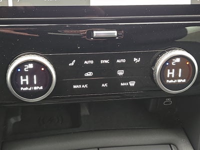 2025 Land Rover Discovery Dynamic SE