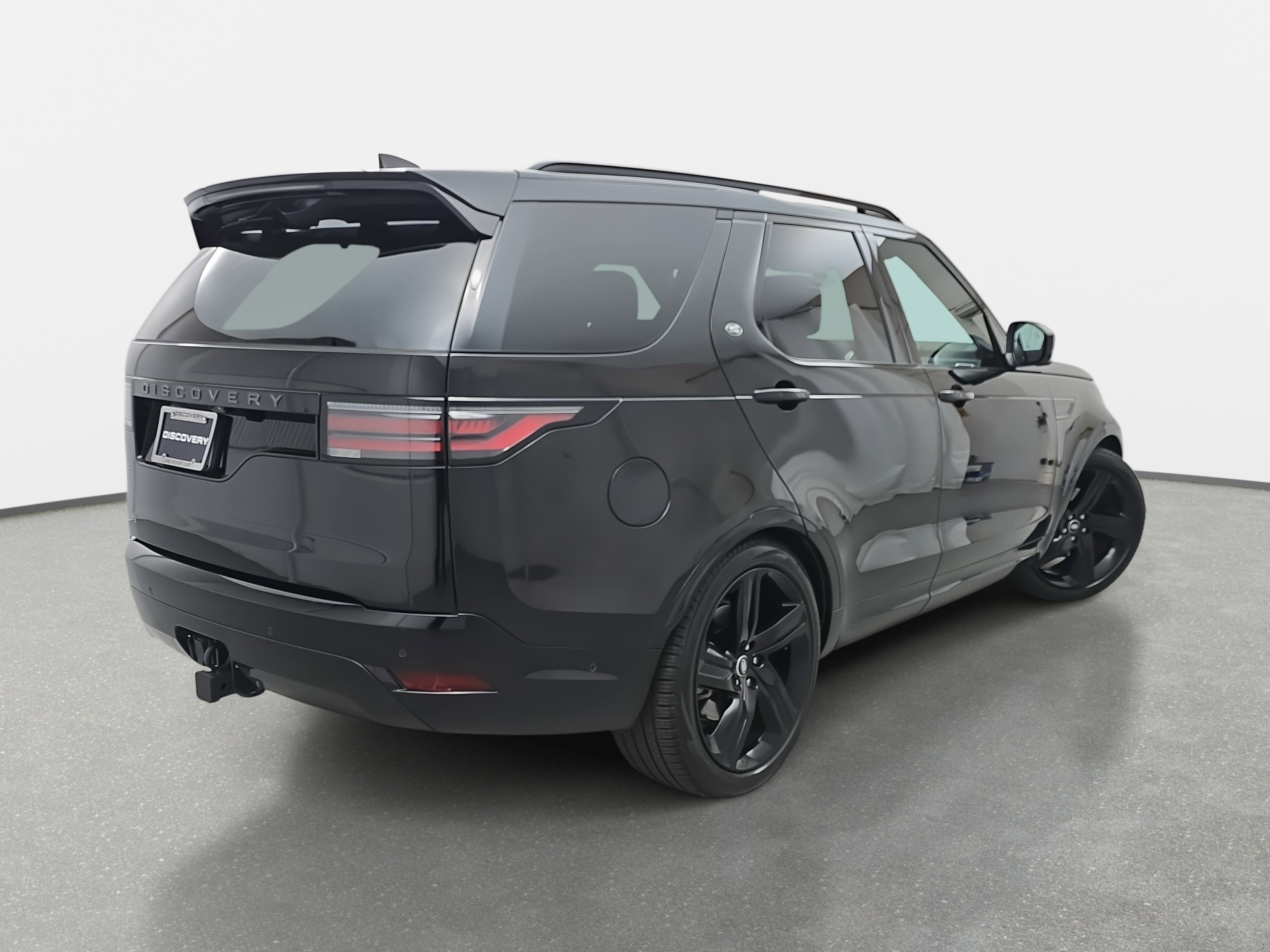 2025 Land Rover Discovery Dynamic SE