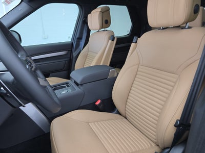2025 Land Rover Discovery Dynamic SE
