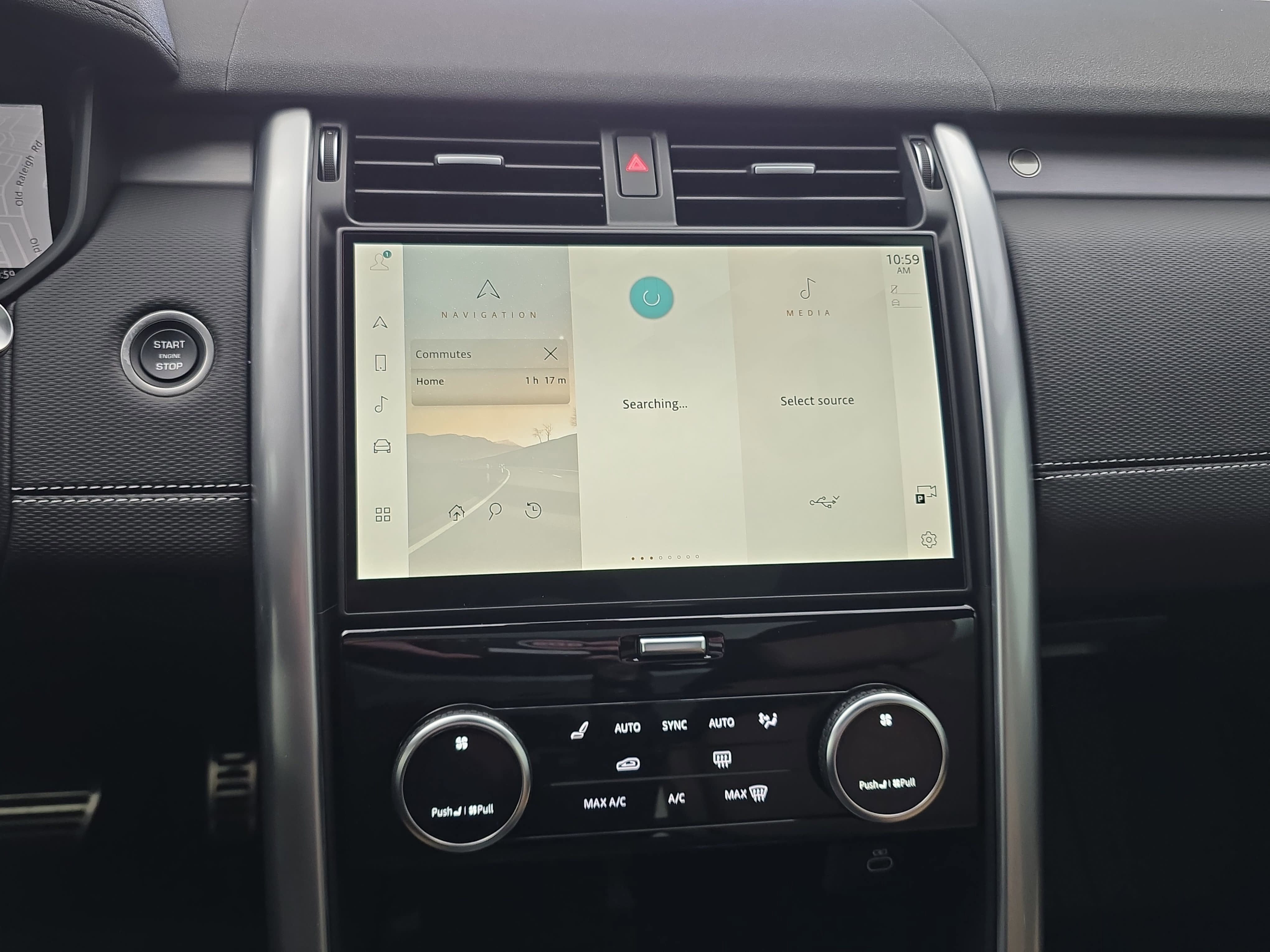 2025 Land Rover Discovery Dynamic SE