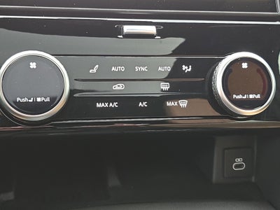 2025 Land Rover Discovery Dynamic SE