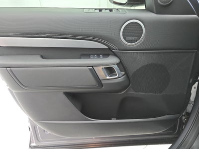 2025 Land Rover Discovery Dynamic SE