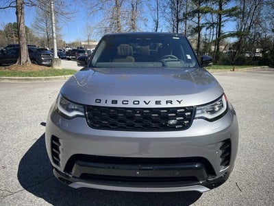 2025 Land Rover Discovery Dynamic SE