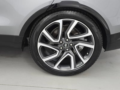 2025 Land Rover Discovery Dynamic SE