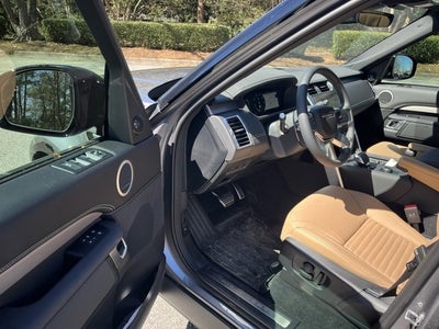 2025 Land Rover Discovery Dynamic SE