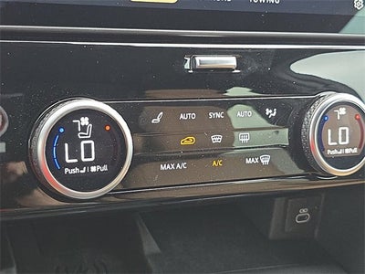 2025 Land Rover Discovery Dynamic SE