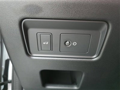 2025 Land Rover Discovery Dynamic SE