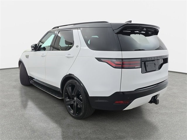 2025 Land Rover Discovery Dynamic SE