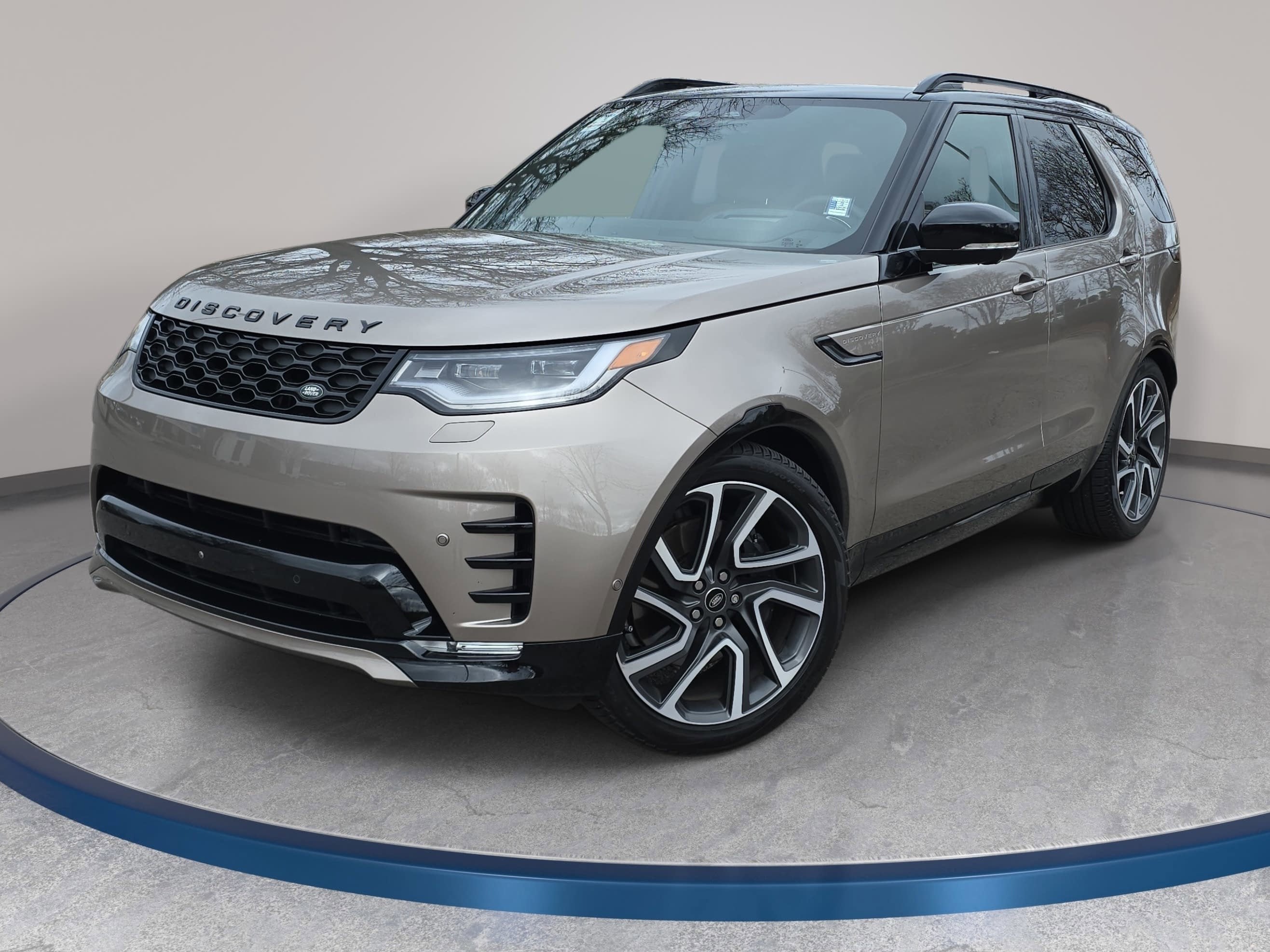 2025 Land Rover Discovery Dynamic SE