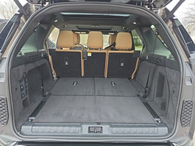 2025 Land Rover Discovery Dynamic SE