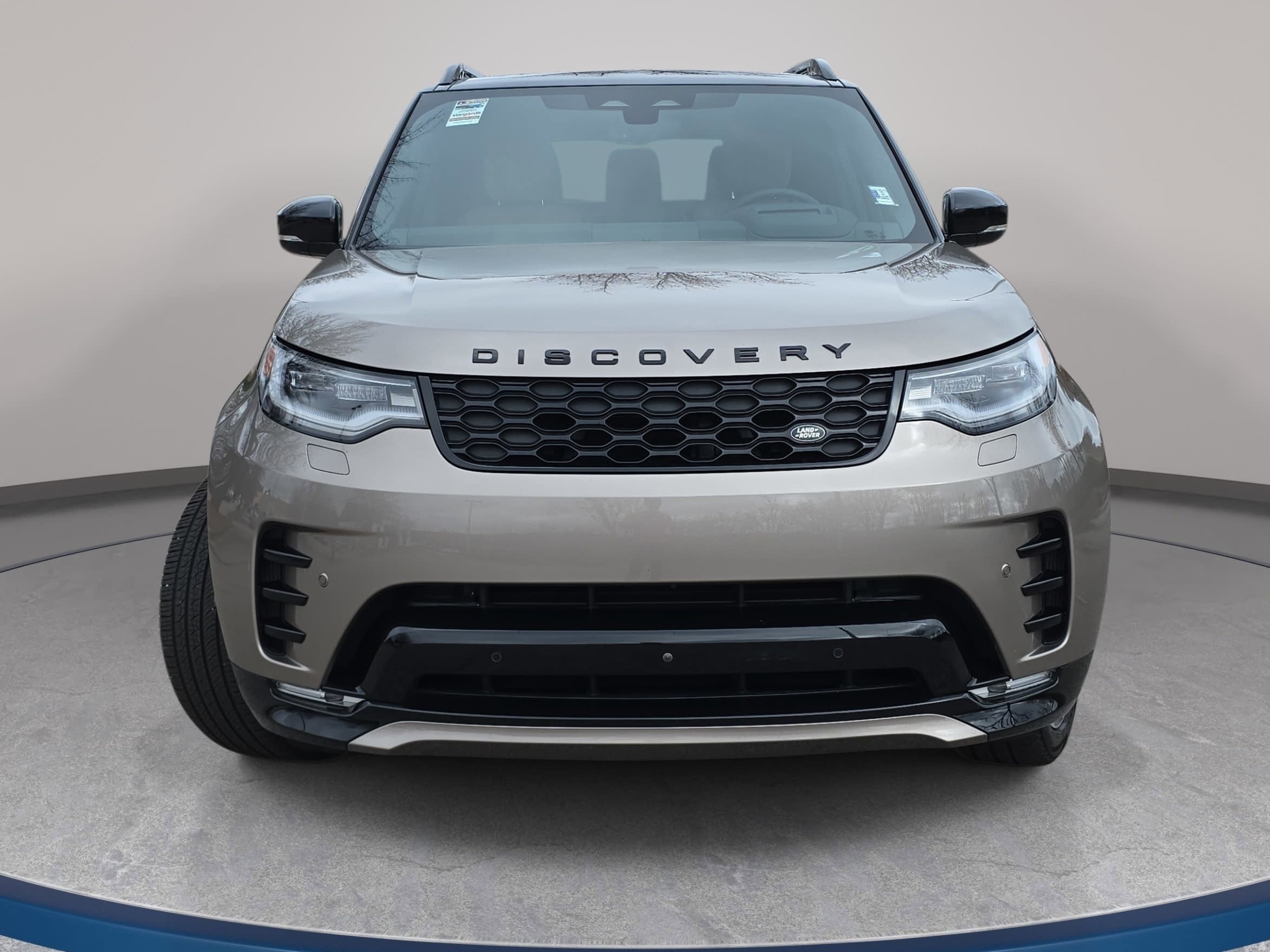 2025 Land Rover Discovery Dynamic SE