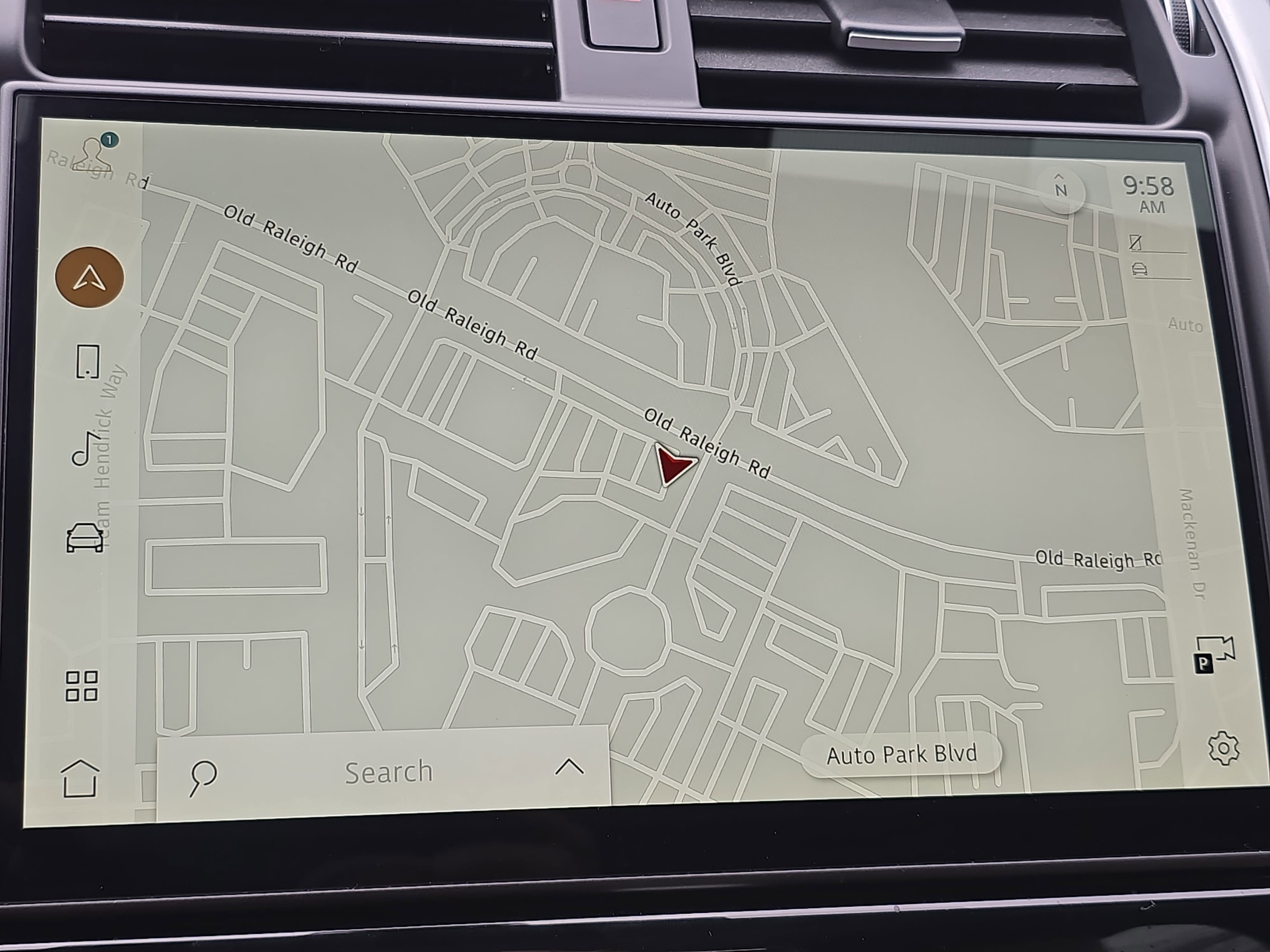 2025 Land Rover Discovery Dynamic SE