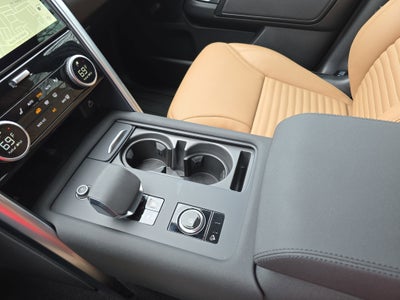 2025 Land Rover Discovery Dynamic SE