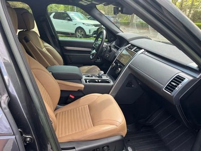 2023 Land Rover Discovery HSE R-Dynamic