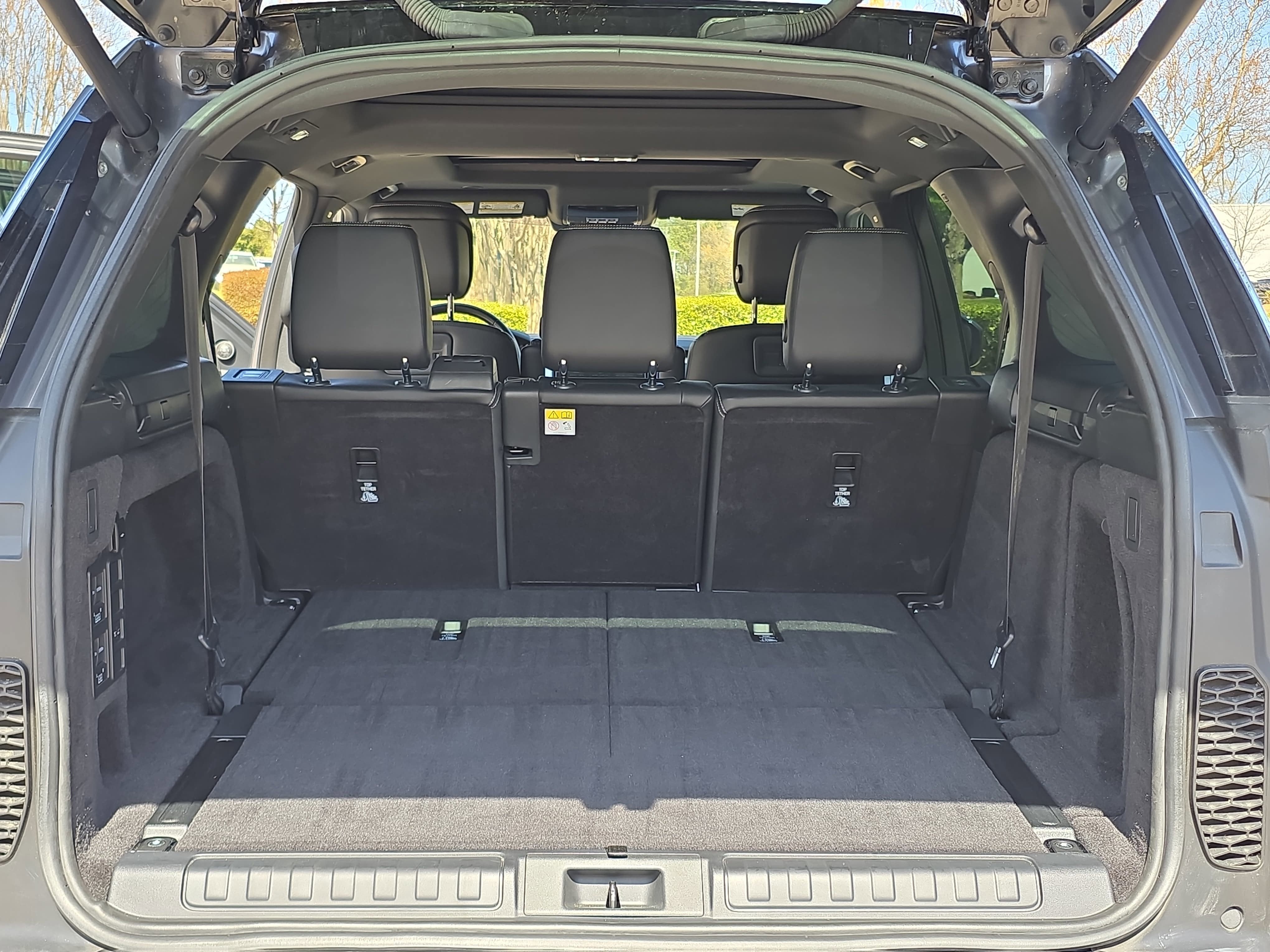 2022 Land Rover Discovery S R-Dynamic