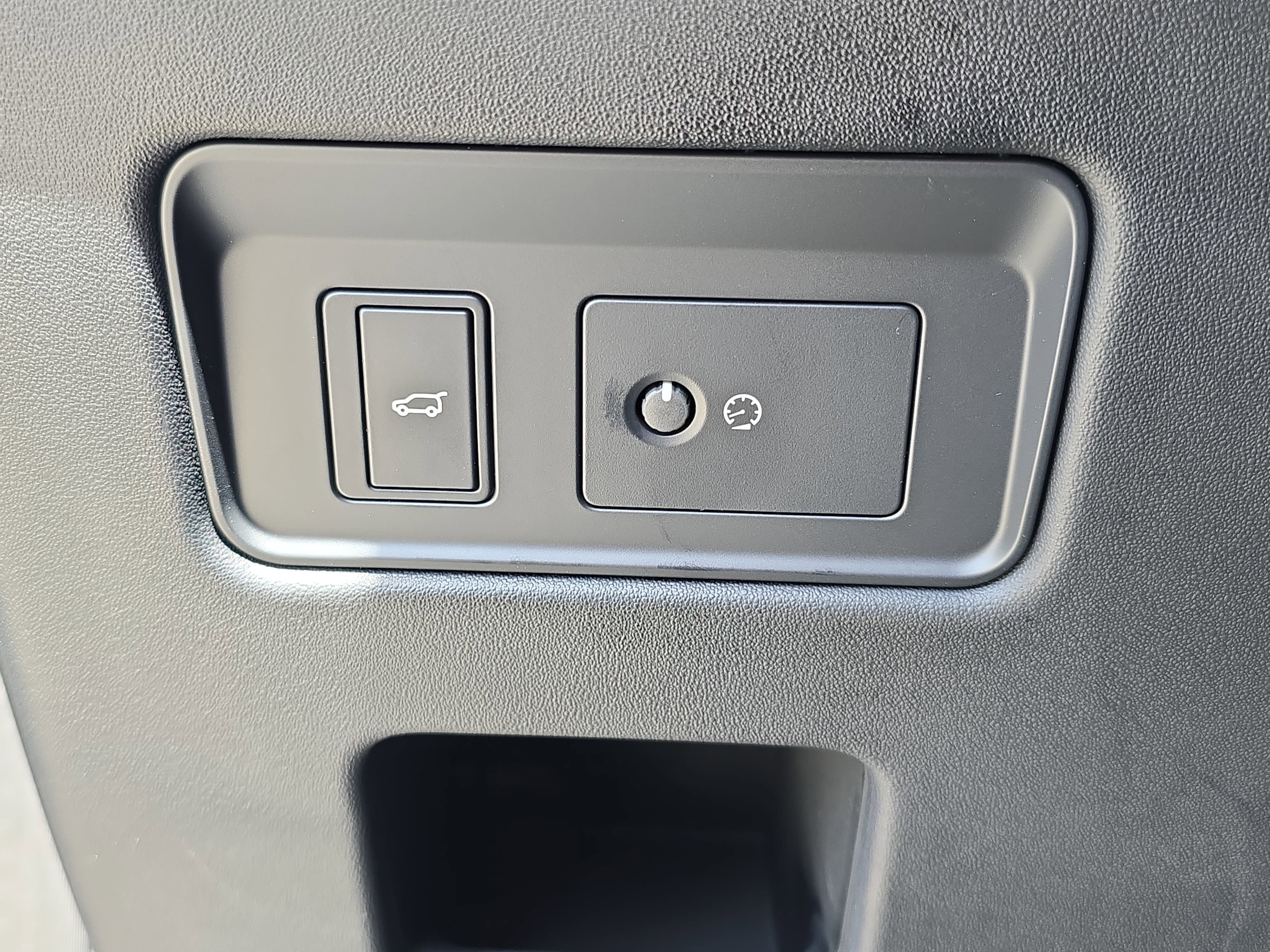 2022 Land Rover Discovery S R-Dynamic