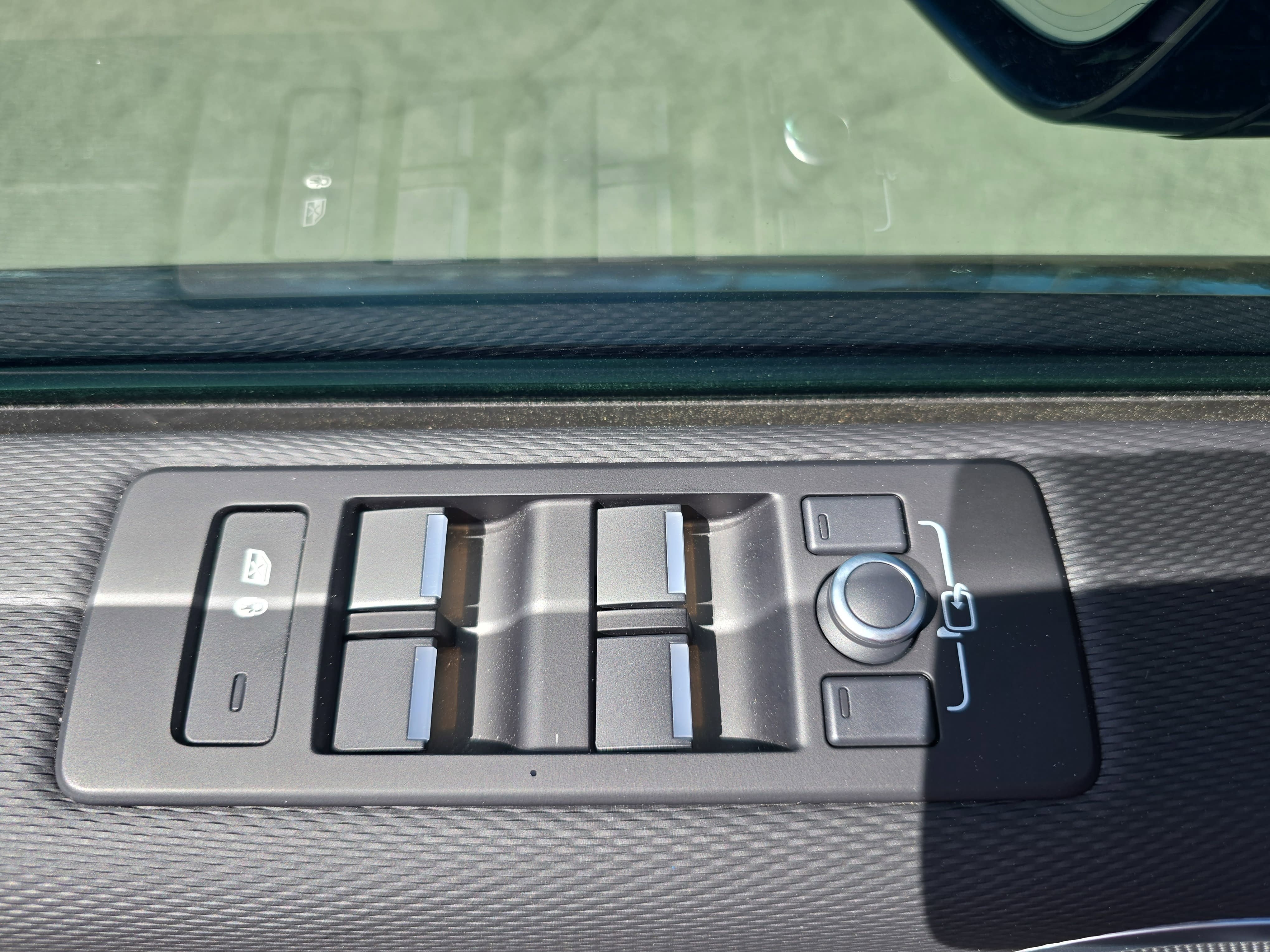 2022 Land Rover Discovery S R-Dynamic