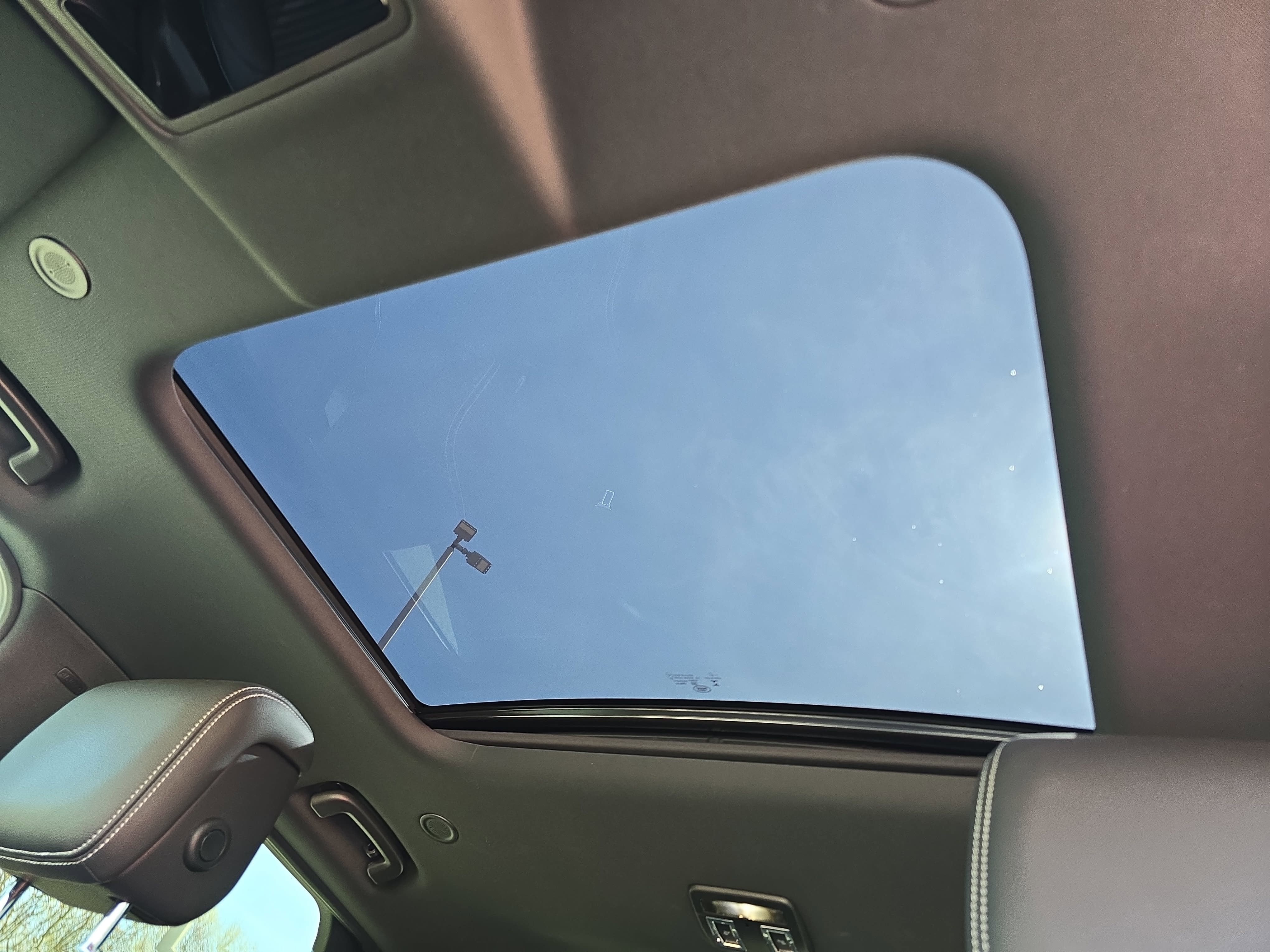 2022 Land Rover Discovery S R-Dynamic